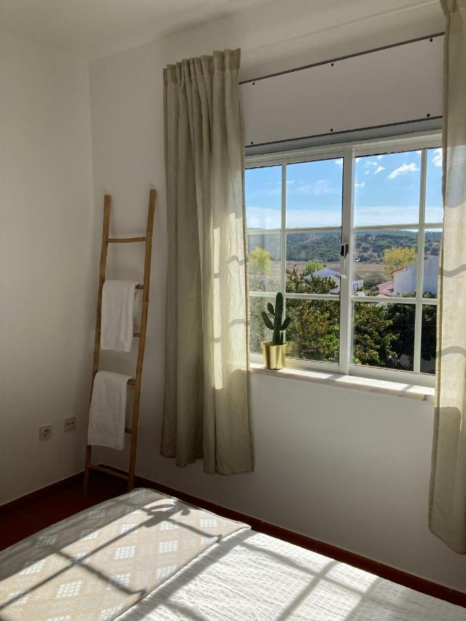 Guesthouse Releash אלג'זור מראה חיצוני תמונה