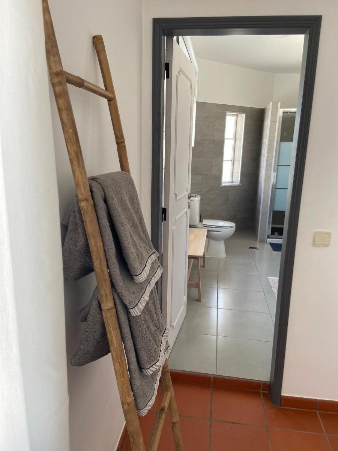 Guesthouse Releash אלג'זור מראה חיצוני תמונה